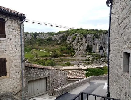 Maison Pierre Et Voute Au Coeur Du Village *