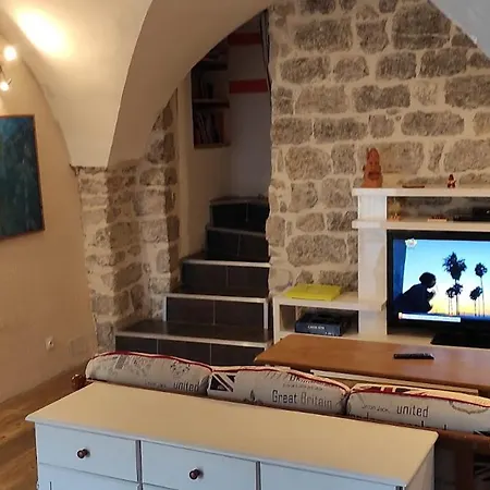 Maison Pierre Et Voute Au Coeur Du Village * Balazuc