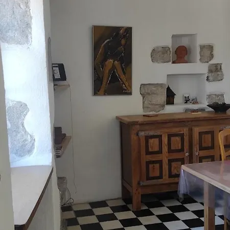 Maison Pierre Et Voute Au Coeur Du Village